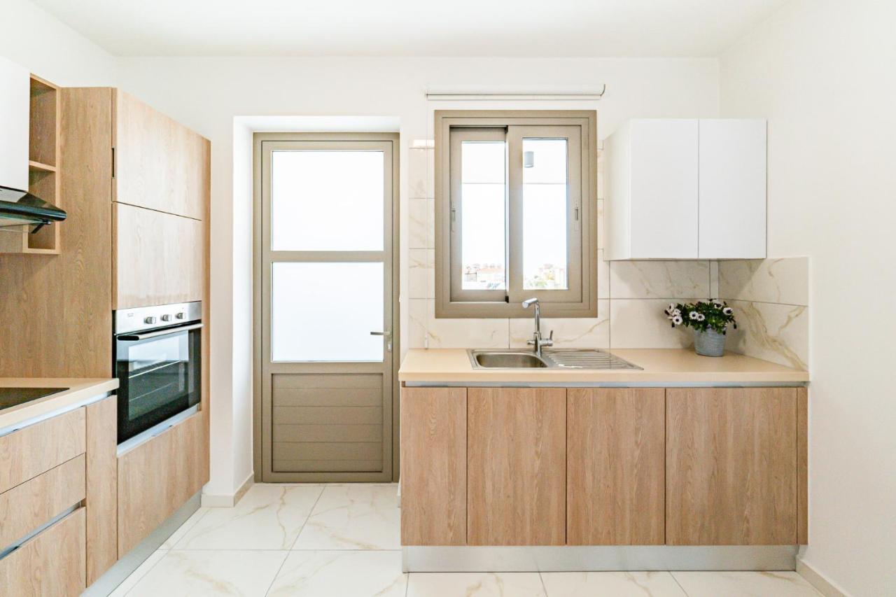 Adolina Apartments By Ezoria Villas Paphos Exterior photo