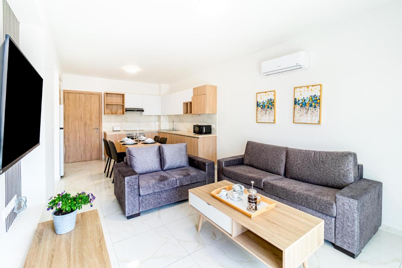 Adolina Apartments By Ezoria Villas Paphos Exterior photo