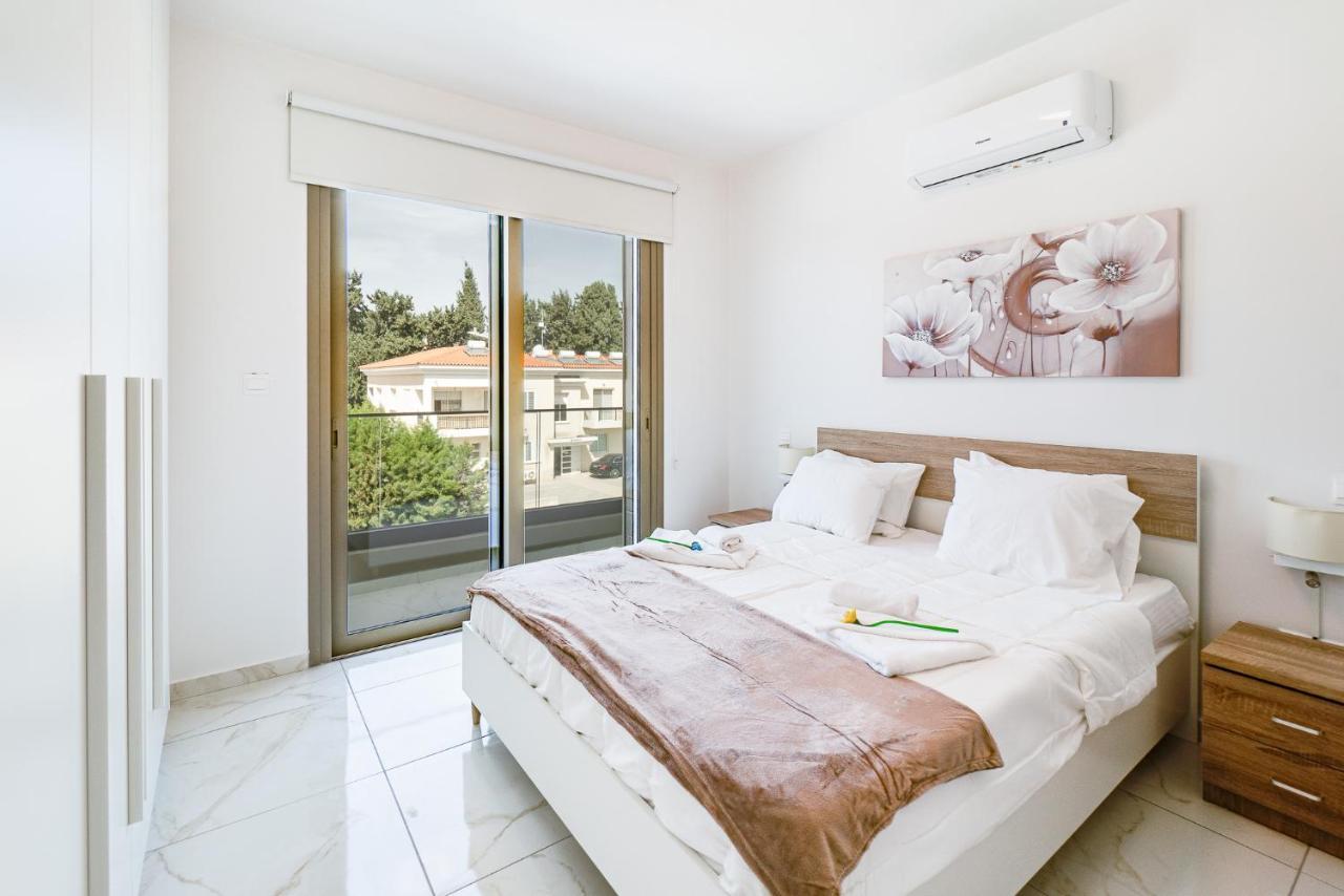 Adolina Apartments By Ezoria Villas Paphos Exterior photo